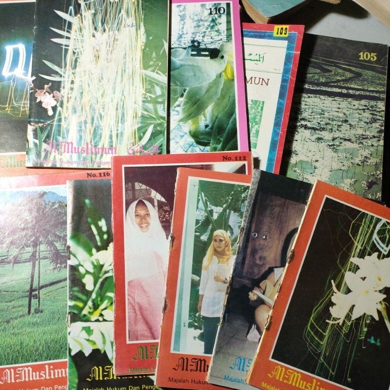 Majalah Islam Jadul AL MUSLIMUN 1979 majalah hukum dan pengetahuan agama islam