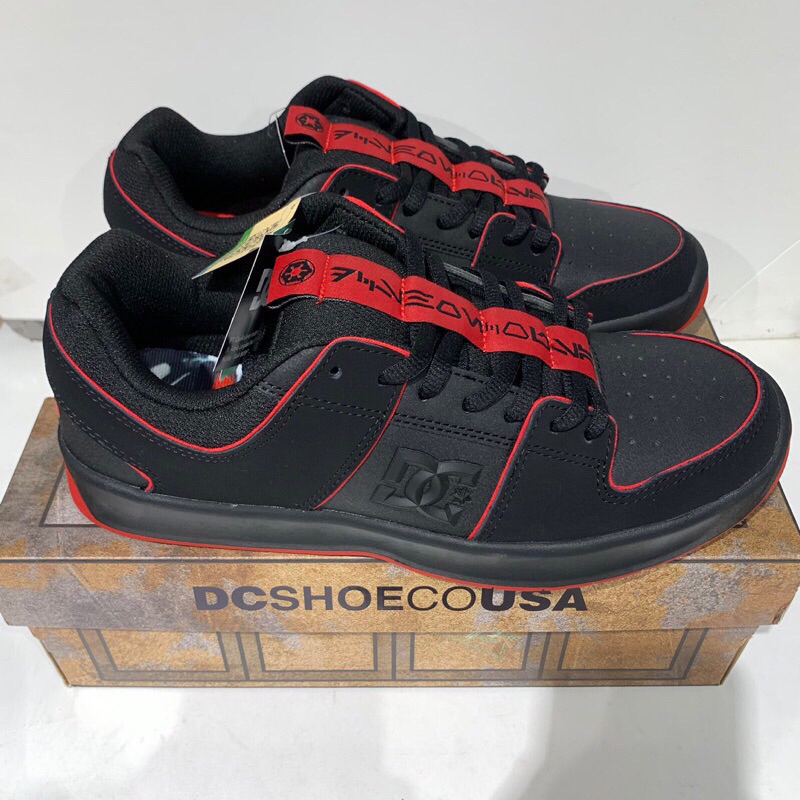 Sepatu DC Shoes LYNX Zero x Starwars - Black Black Red