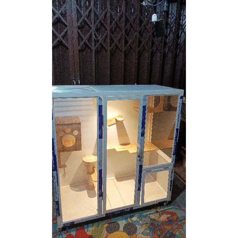 kandang kucing alumunium