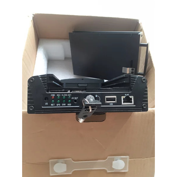 Mobile CCTV GPS Tracking untuk di pasang mobil lengkap