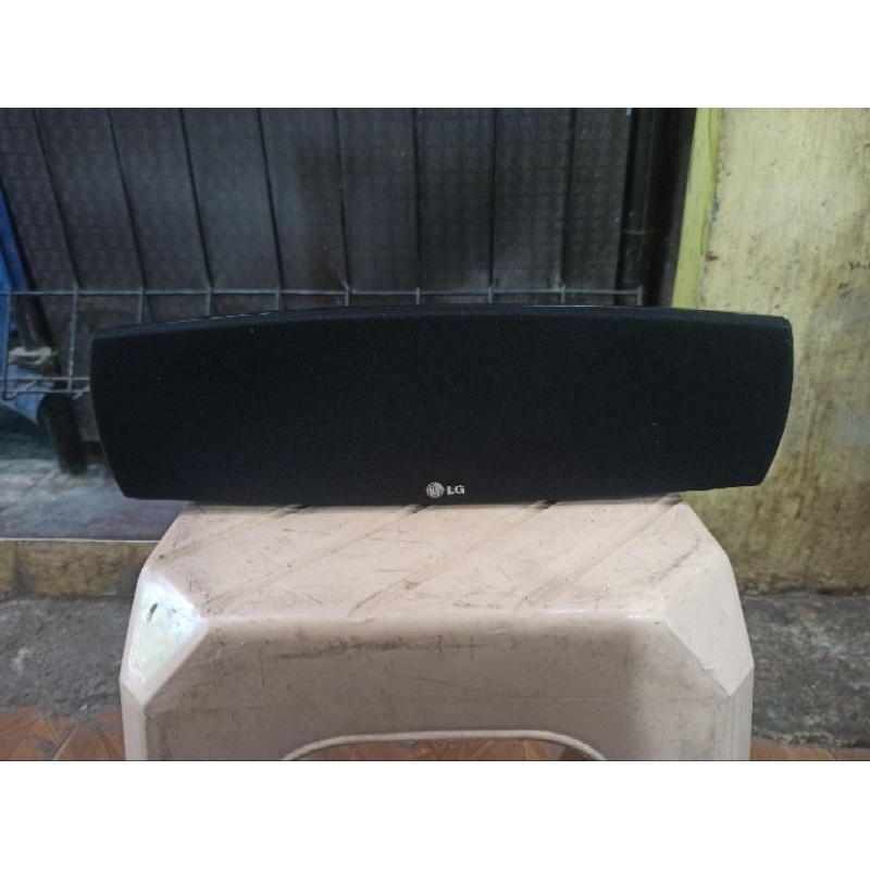 speaker center LG