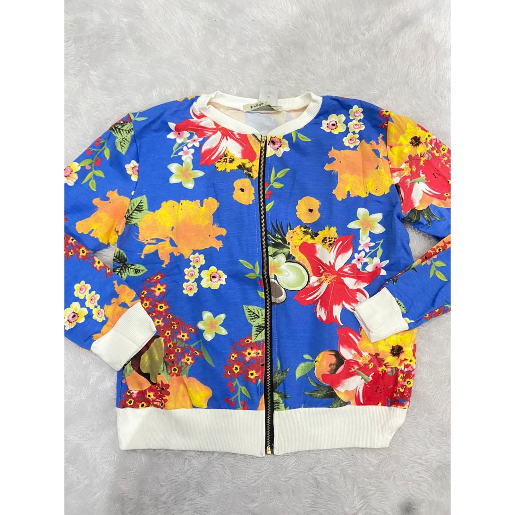 JAKET WANITA MOTIF BUNGA