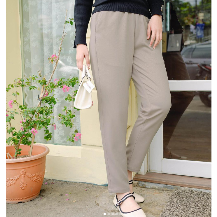 DAILY PANTS BY LIGHTS.CLO