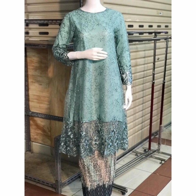 (PROMO SPESIAL) REAL PICT SET KEBAYA TUNIK TILLE MODERN/KEBAYA WISUDA/KEBAYA PESTA/SERAGAMAN HIJAU M