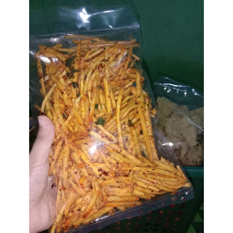 

Kerupuk Stik singkong balado