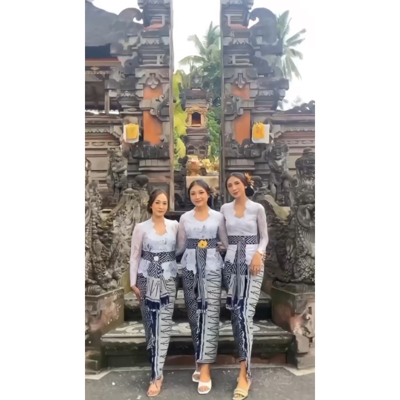 KAMEN SET SELENDANG JUMBO TENUNAN BLANKET MOTIF ETNIK KLASIK MURAH