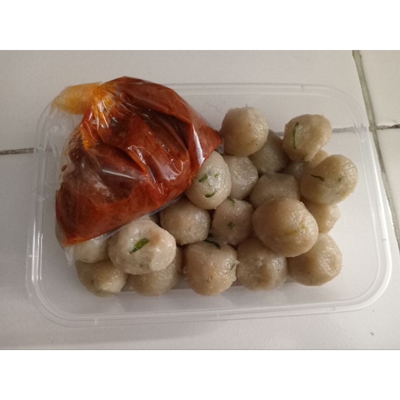 

Cilok Ayam Daun Jeruk (Bukan frozen) isi 15