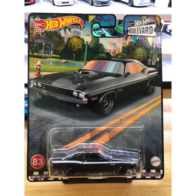 HOTWHEELS PREMIUM '70 DODGE HEMI CHALLENGER BOULEVARD