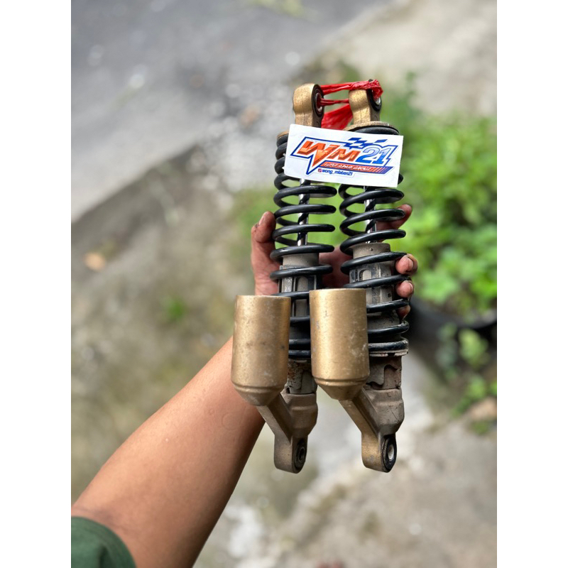 skok belakang tiger revo original copotan shock shockbreaker tirev ori second cabutan cat ulang