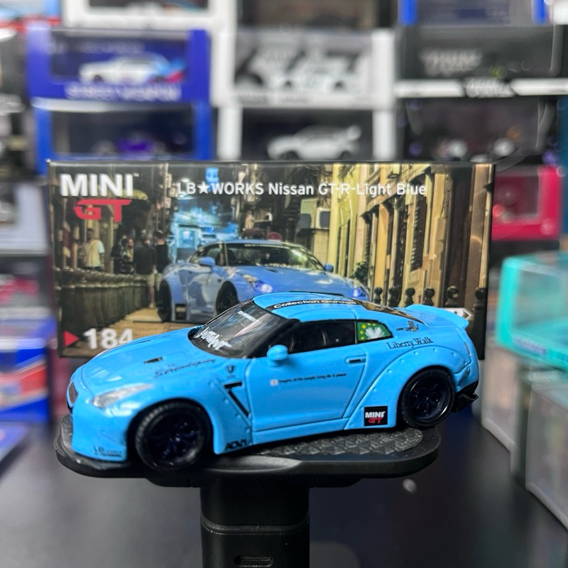 MINI GT Nissan GTR R35 LB *WORKS Nissan GTR-Light Blue
