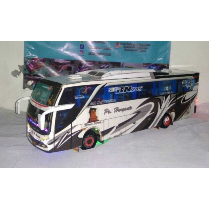 Miniatur Bus Po Haryanto Telolet Basuri