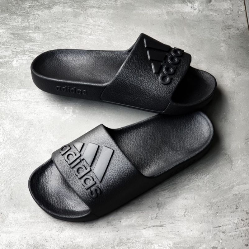 SANDAL ADIDAS ADILETTE AQUA SLIDE ALL BLACK ORIGINAL - SENDAL ADIDAS PRIA