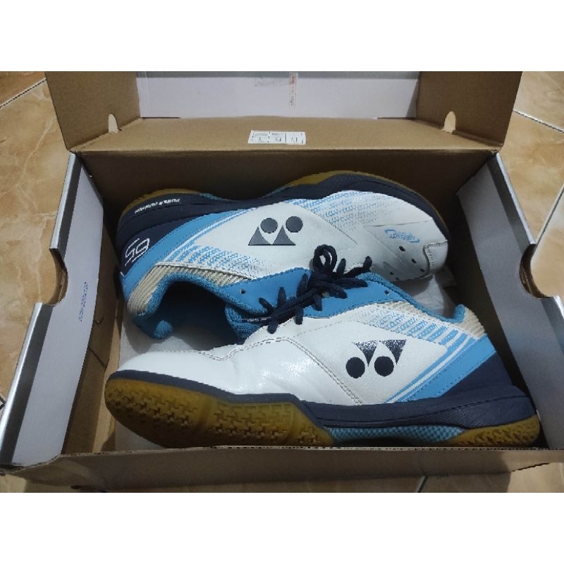 sepatu yonex shb 65 original second