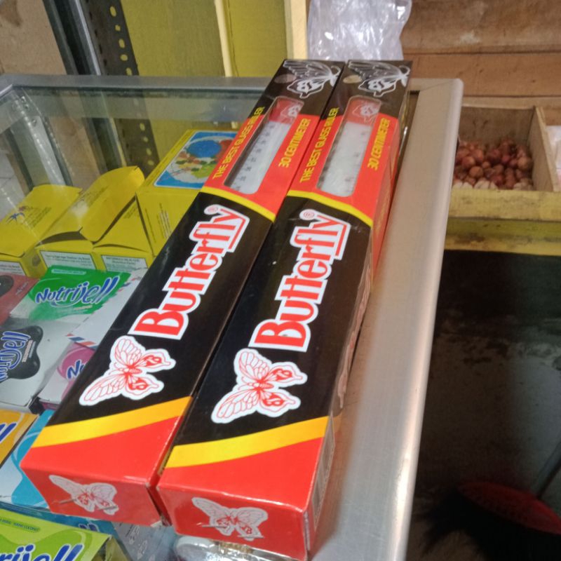 

PROMO...!!! 1 dus Penggaris Plastik 30cm Butterfly