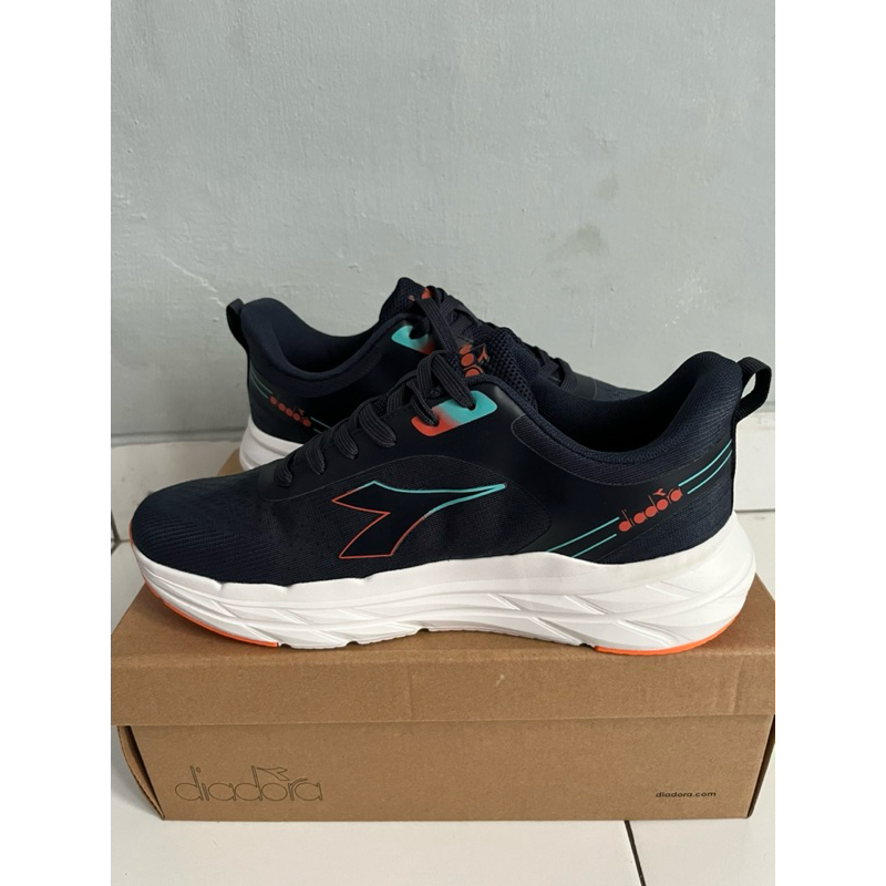 Sepatu Running Diadora Holila men’s Navy