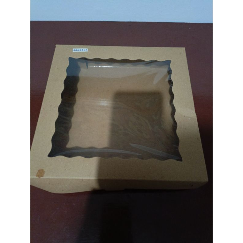 

Box uk22x22x5 1pak=12pc,dus kue bolu,cake ulta,aneka kue basah,bronis,box catering,kue lapis legit bingkisan/kado,