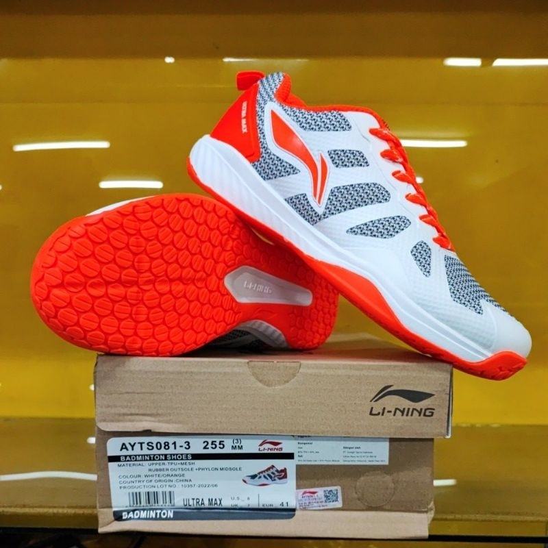 sepatu badminton lining ultra max original