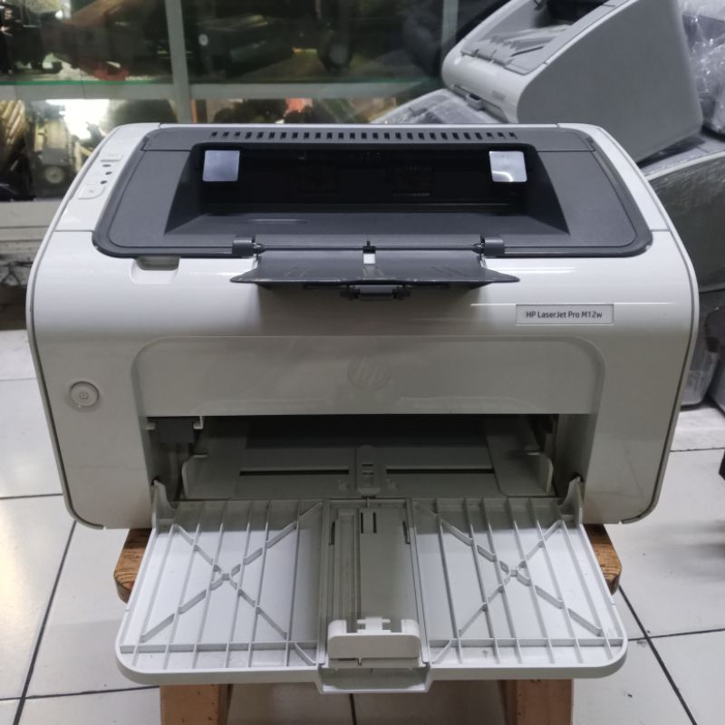 Printer hp laserjet pro M12w