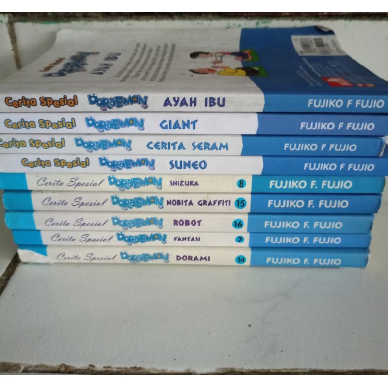 komik Doraemon special series