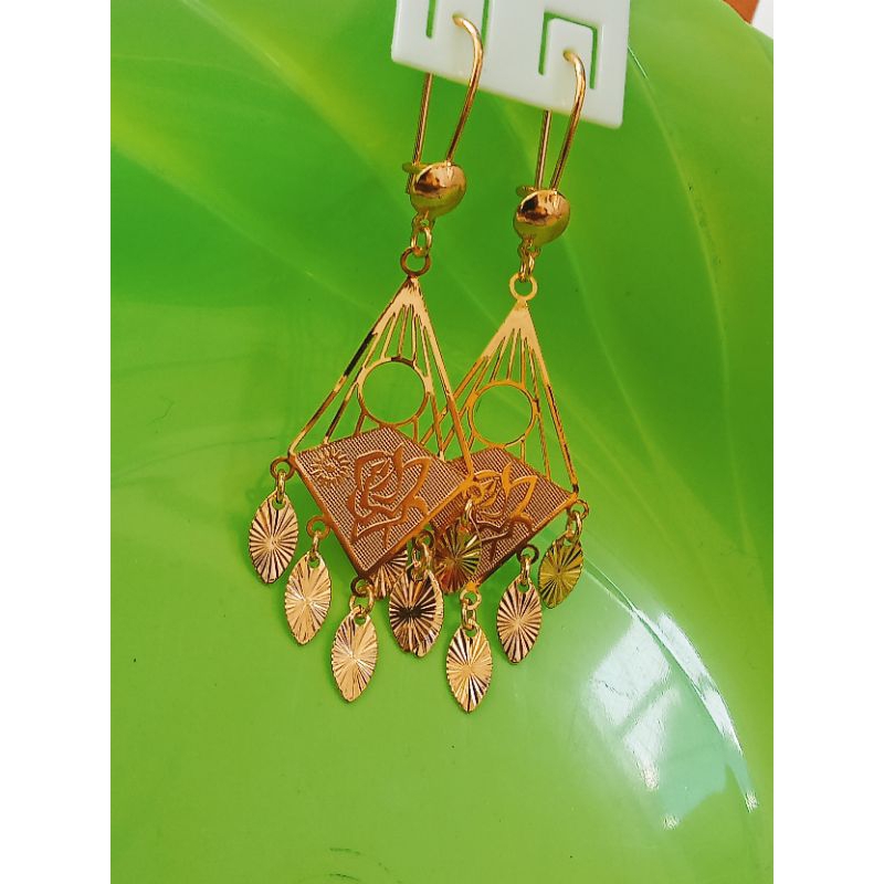 anting Dubai lapis emas buat dewasa