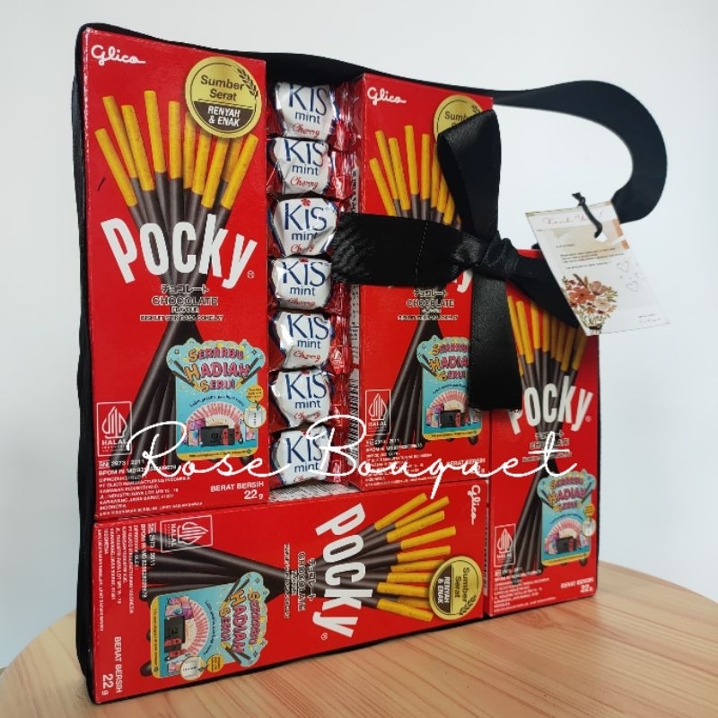 

POCKY COKLAT LOVE PITA + KIS / FREE KARTU UCAPAN / FREE PACKING DUS