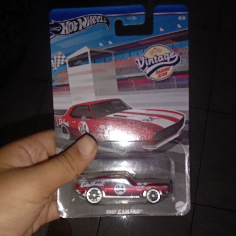 Chase car Hotwheels 1967 Camaro Vintage