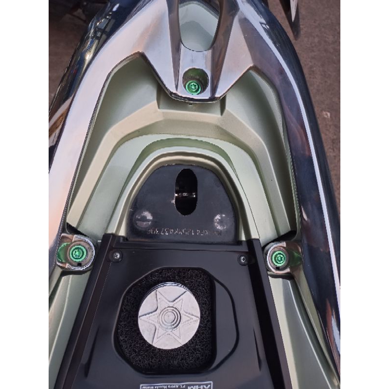 Baut behel Vario 125/150 Titanium