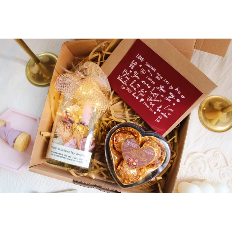 

Love Message Valentine Hampers / Hampers Coklat Valentine / Hadiah Valentine / Kado Valentine / Bunga Valentine