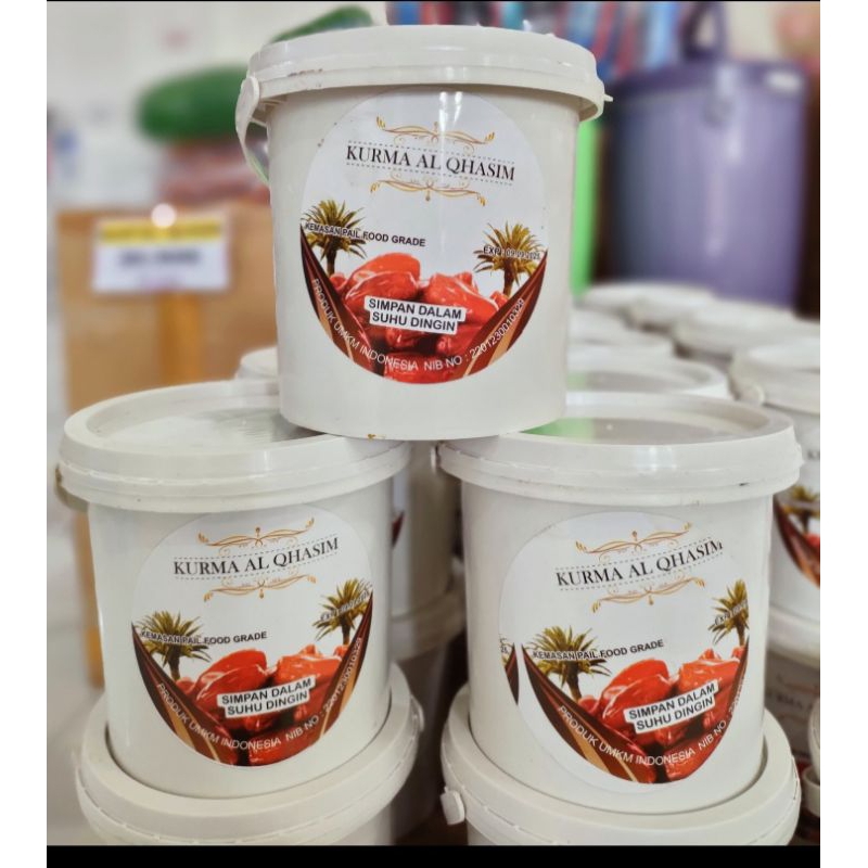 

Kurma ember