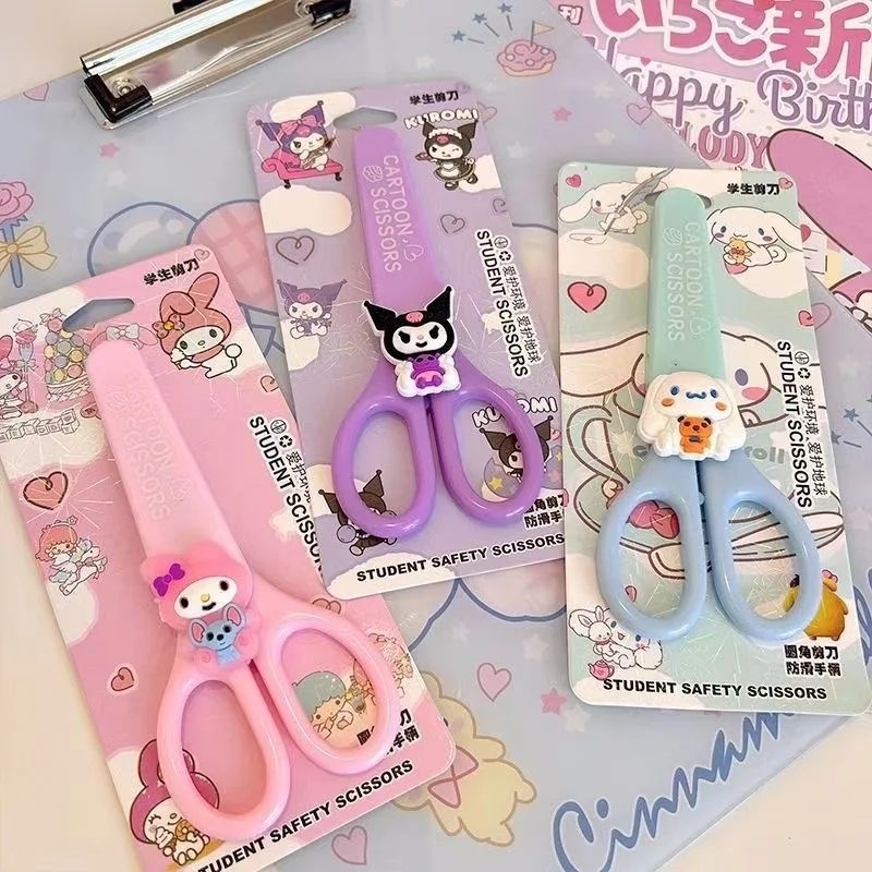 

Gunting Dengan Penutup Sanrio Scissor With Cover