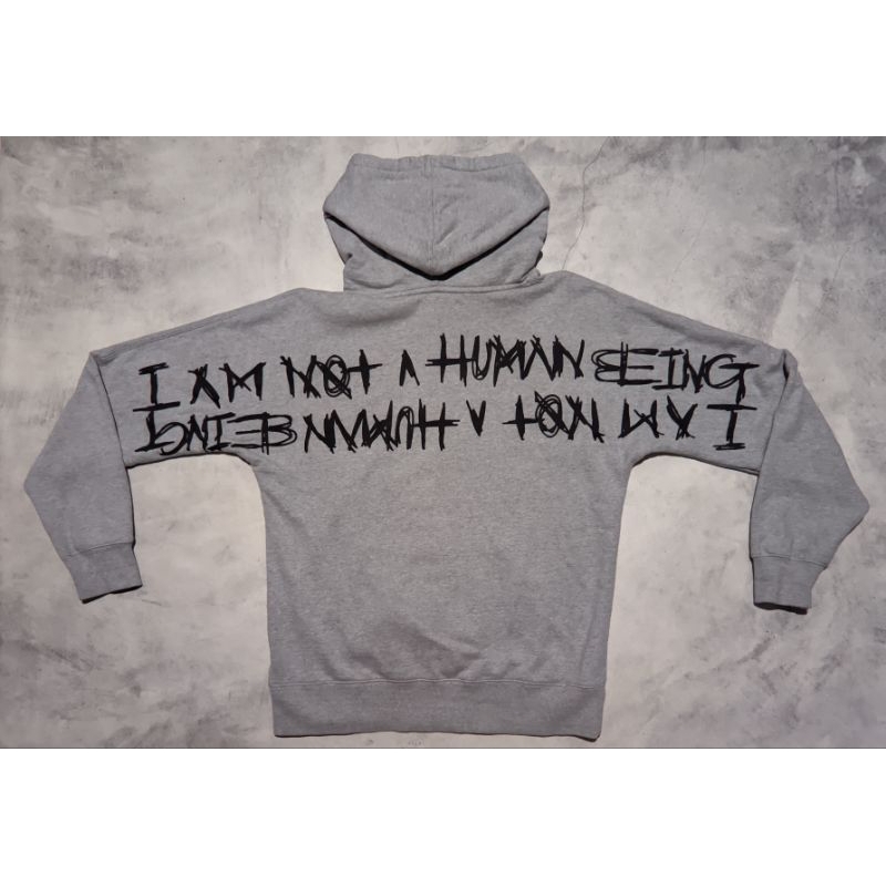 Hoodie Im Not Human Being