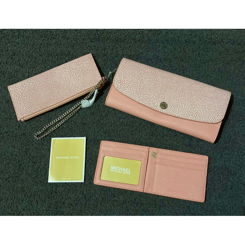 Dompet Michael Kors
