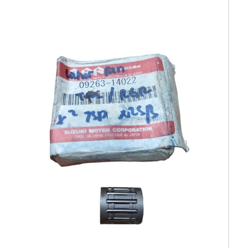 Laher Bearing Bambu Pen Piston Atas Suzuki RGR TS125  A100 Original Japan