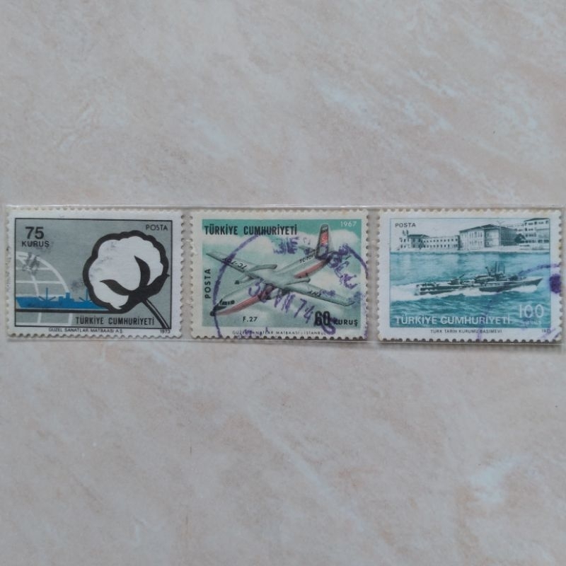 

Perangko Prangko Kuno Turki 3 Pcs 1967-1973 - YN1152