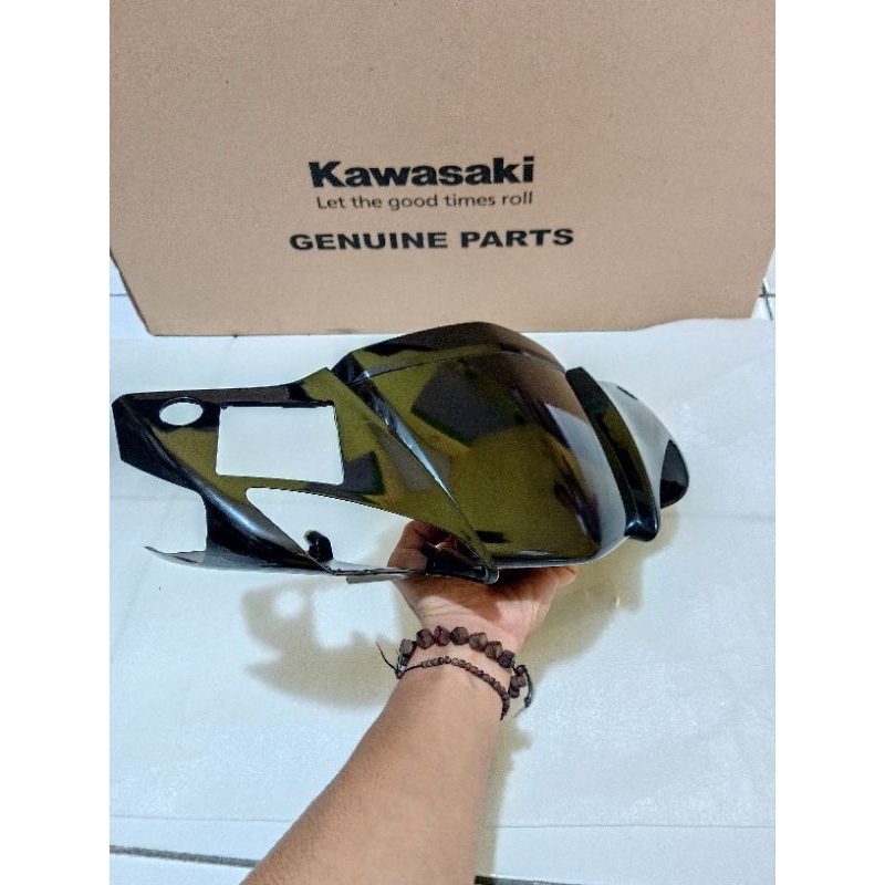 batok depan kawasaki zx130, cover depan zx130, cover handle zx130