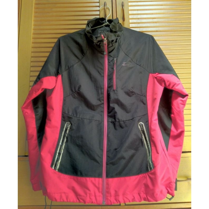 jaket winbreaker lecaf sport redblack
