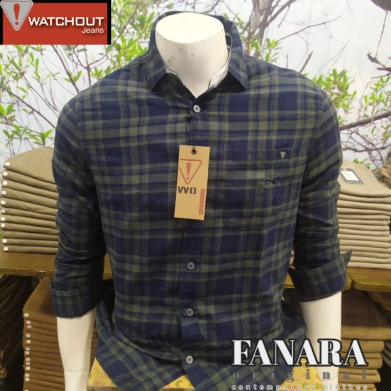 WATCHOUT JEANS navy JS302920127 n24 kemeja pria lengan panjang kotak kotak