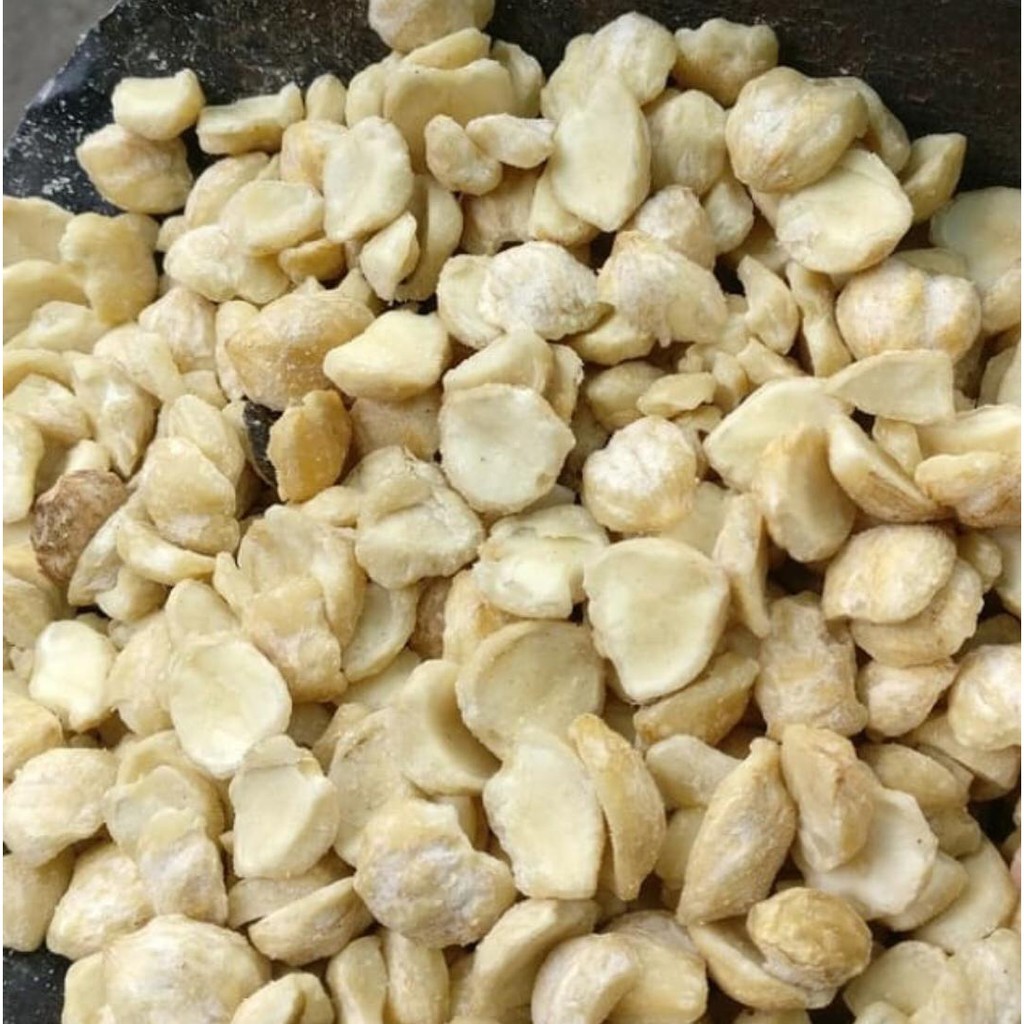 

Kemiri Pecah I Biji Kemiri Pecah