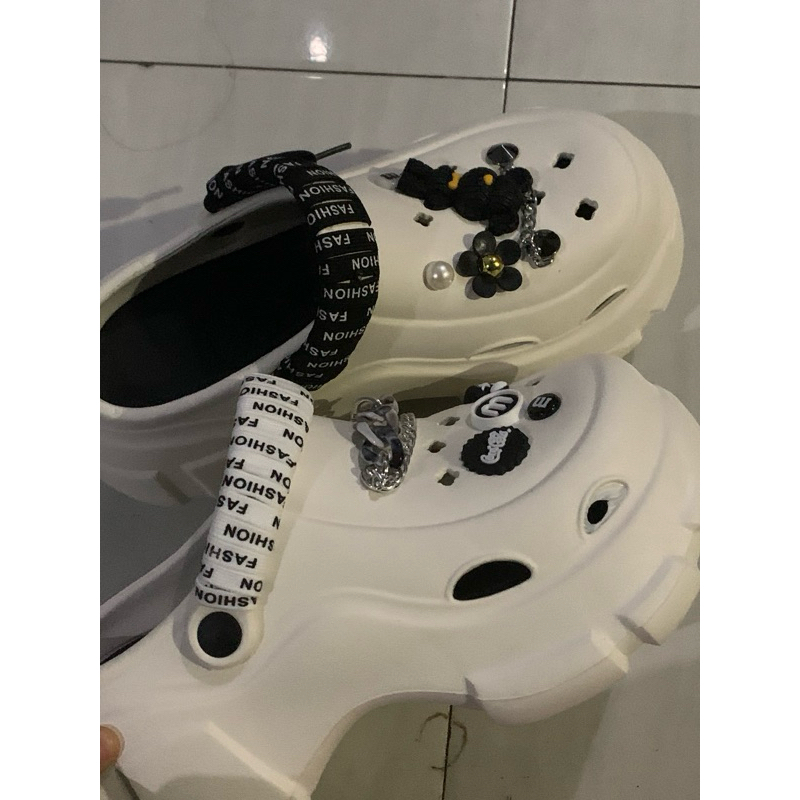 Preloved Crocs