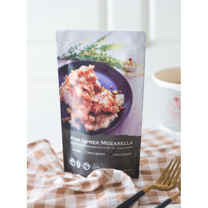 

Terbaru Ayam Geprek Mozarella Vakum Pack No Pedas NP