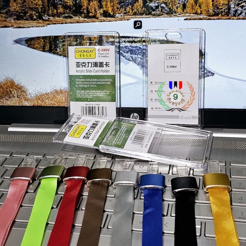 

Tempat Id Card Akrilik Sliding + Tali Lanyard Aluminium Motif Solid Holder Id Card Acrylic Tranparan 2 Sisi