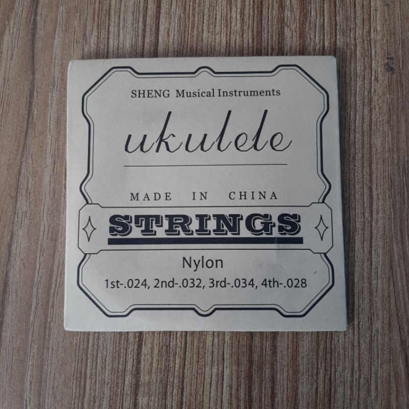 Senar Ukulele  4 String