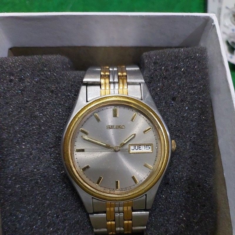 Jam tangan original Seiko Quartz preloved second bekas