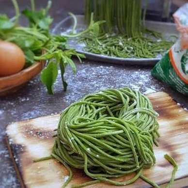 

MIE SEHAT MIE SAYUR SAWI biasa untuk Mie Ayam Bakmie Ramen Dll