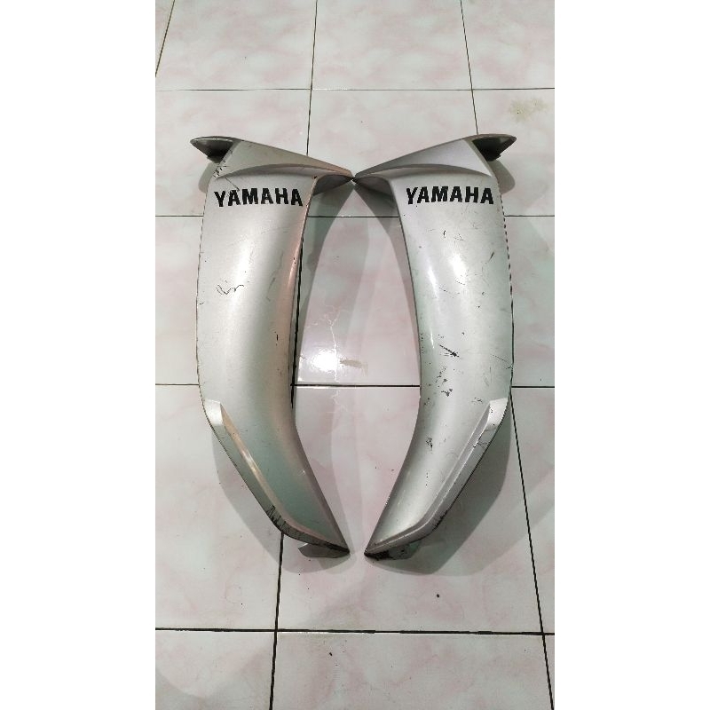 Cover sayap depan yamaha vega r new original 2nd lepasan motor