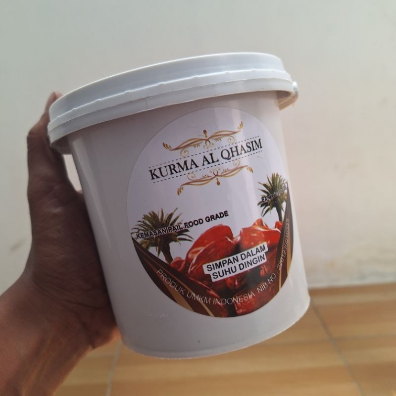 

Kurma Ember 500gr/Kurma Al Qhasim