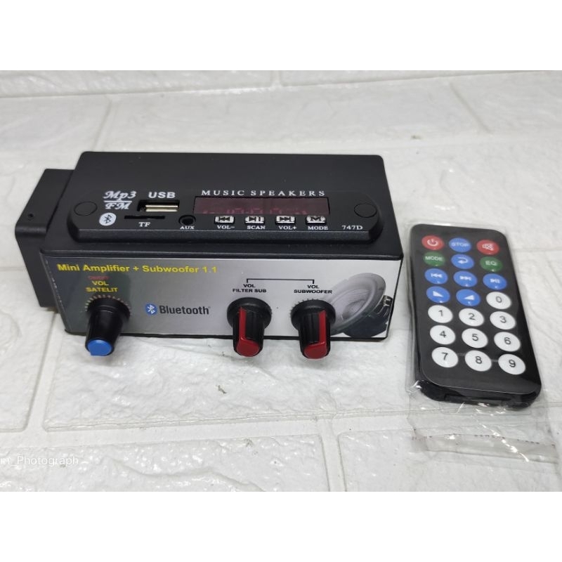 Mini Amplifier plus subwoofer 1.1