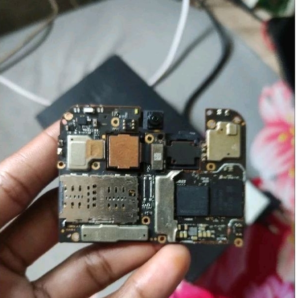 mesin poco x3nfc ram 8/128 matot