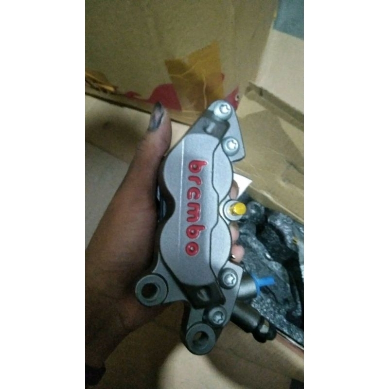 kaliper Brembo 4piston