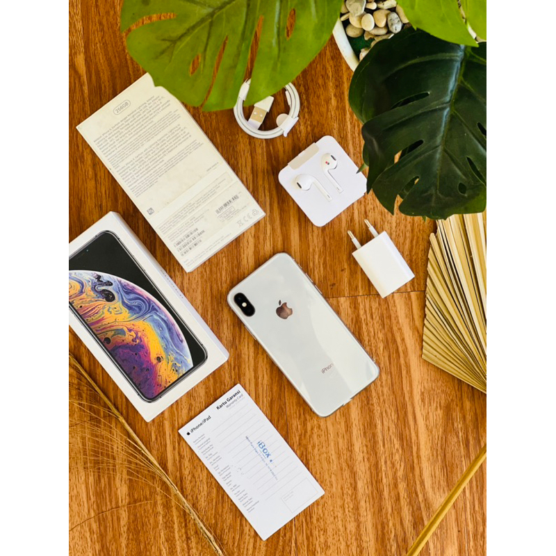 Iphone Xs 64gb ex iBox Indonesia BH 88% keatas (Bebas Blokir Imei)